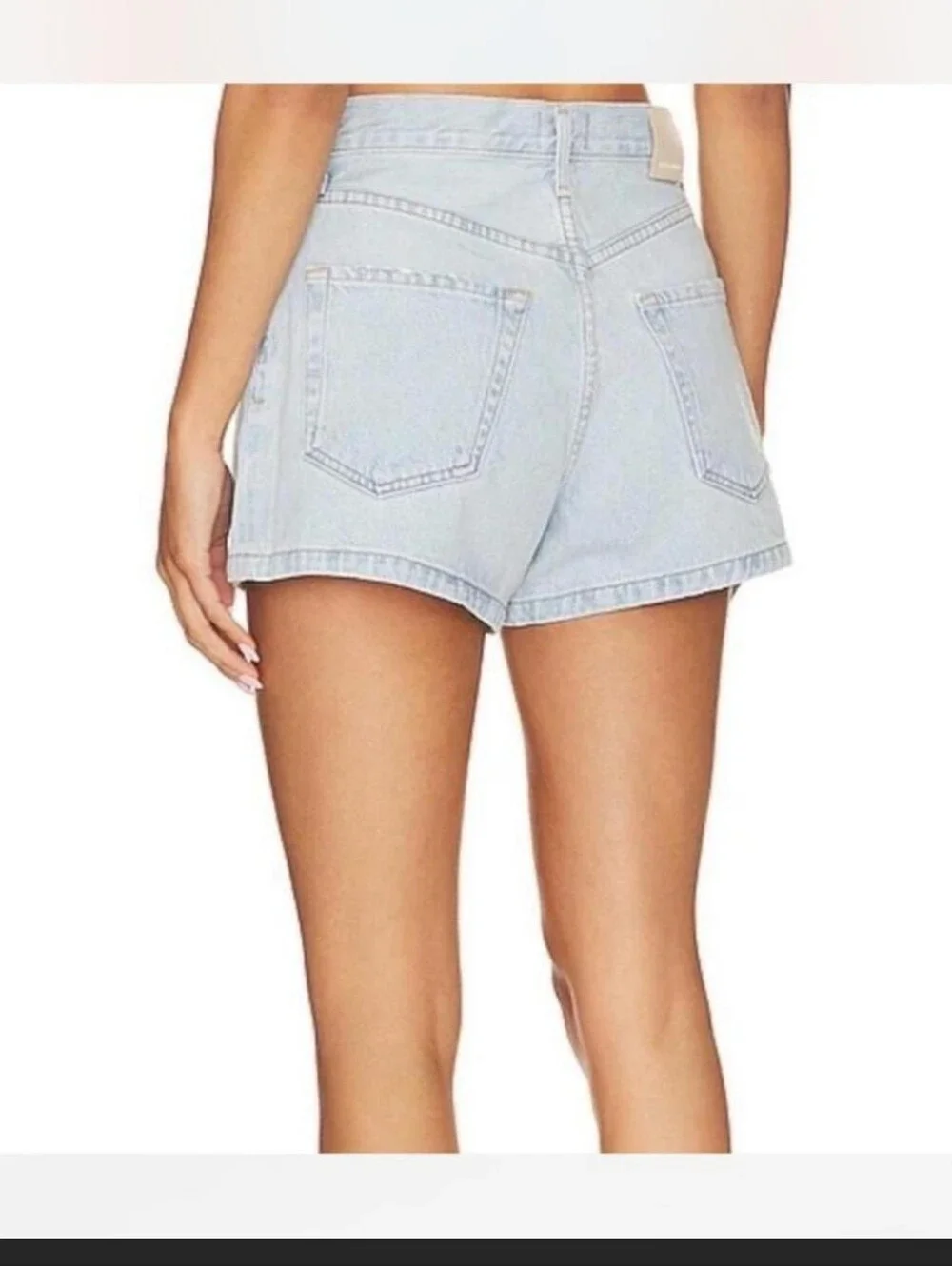 Citizens Of Humanity Pleated Baggy Jean Short Size 30